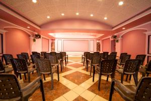 hotel kinnera comforts