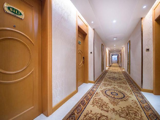 vienna hotel hunan yueyang east high speed railway station wal mart