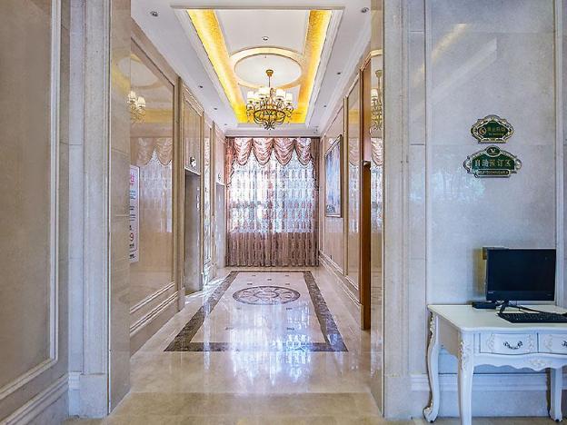 vienna hotel hunan yueyang east high speed railway station wal mart