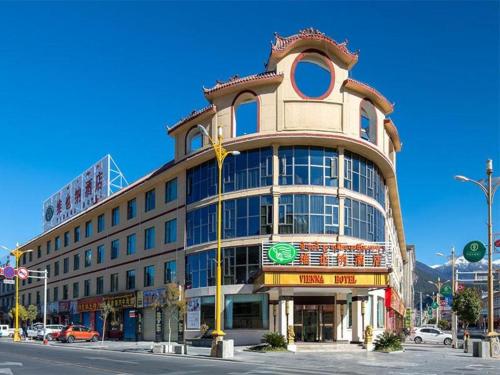 vienna hotel tibet linzhi pedestrian street hebin road
