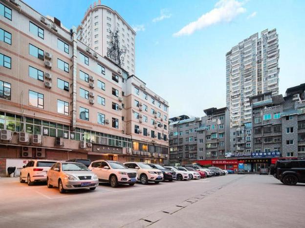 vienna hotel kaili stadium