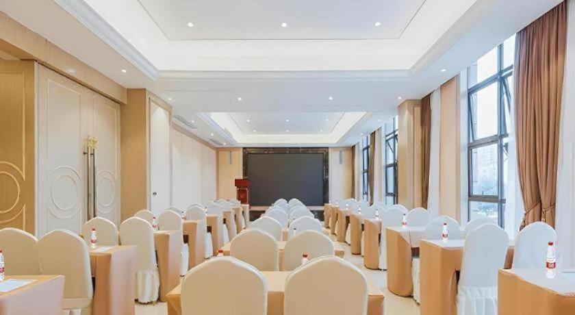 vienna hotel chongqing jiangjin shuangfu store