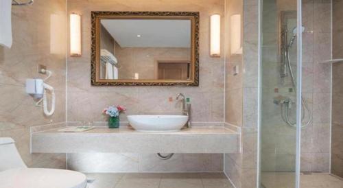 vienna hotel hubei dangyang bus passenger station