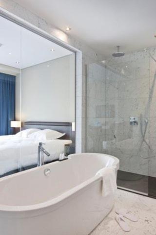 blue woods hotel deerlijk