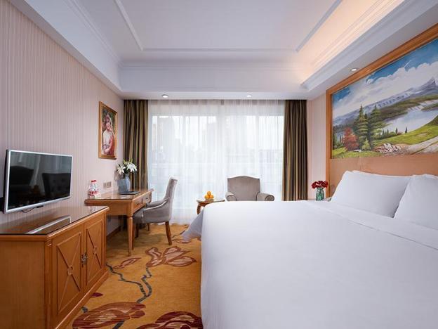 vienna hotel kunming yunda west road xiaodong village metro station
