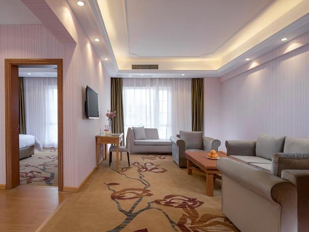 vienna hotel kunming yunda west road xiaodong village metro station