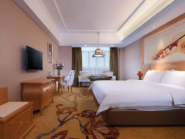 vienna hotel guangxi hechi nandan jinfurong square