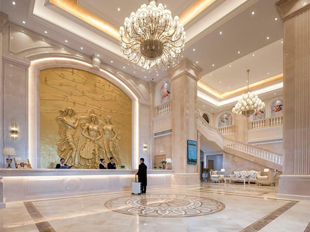 vienna hotel guizhou xingyi wanfenglin high speed railway airport