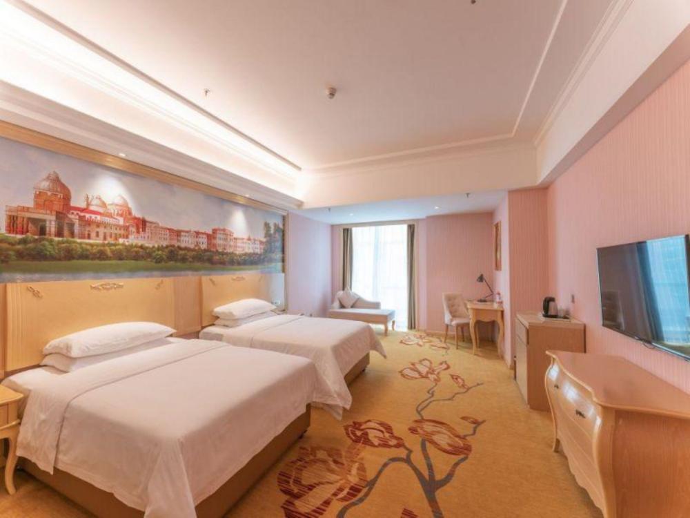 vienna hotel guizhou xingyi wanfenglin high speed railway airport