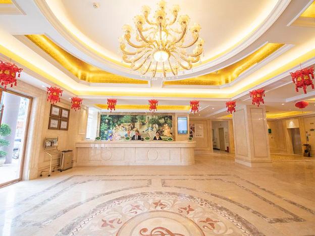 vienna hotel guangxi liuzhou sanjiang gulou niaochao passenger station