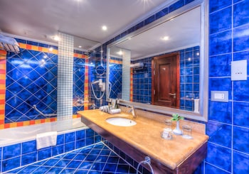 porto matrouh beach resort