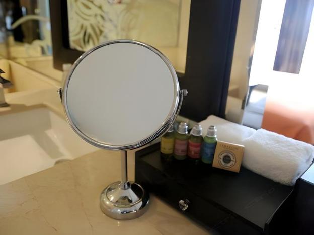 rezen minyoun lai hotel chunxi taiguli chengdu