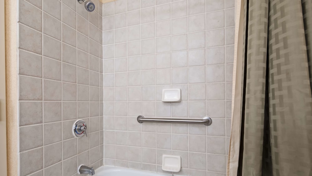 best western plus hannaford inn and suites