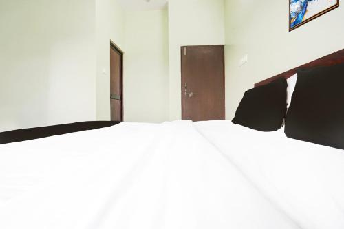 super hotel o rajendra nagar hingna road