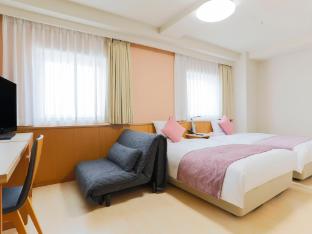 Art Hotel Aomori,Near Uto Shrine,3 star