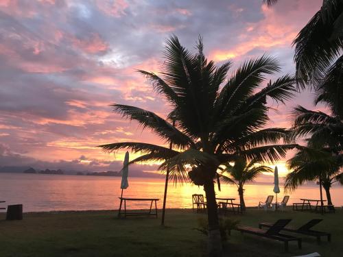koh yao yai sea breeze house