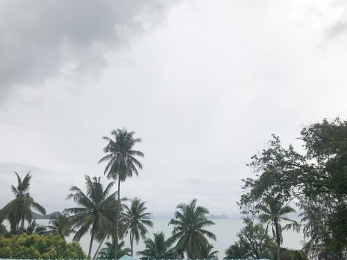 koh yao yai sea breeze house