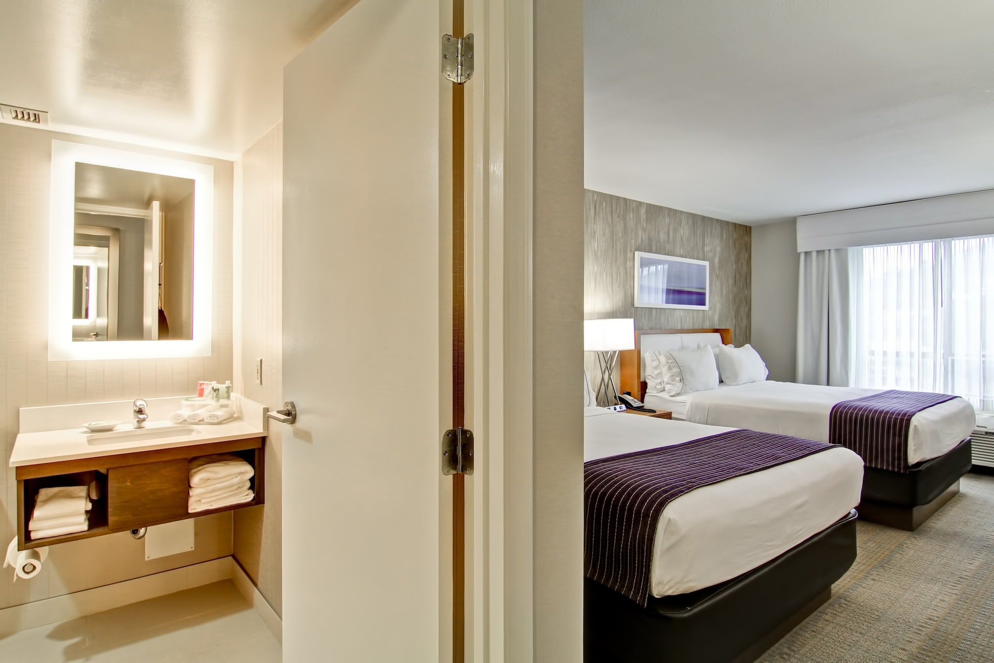 holiday inn express kamloops by ihg