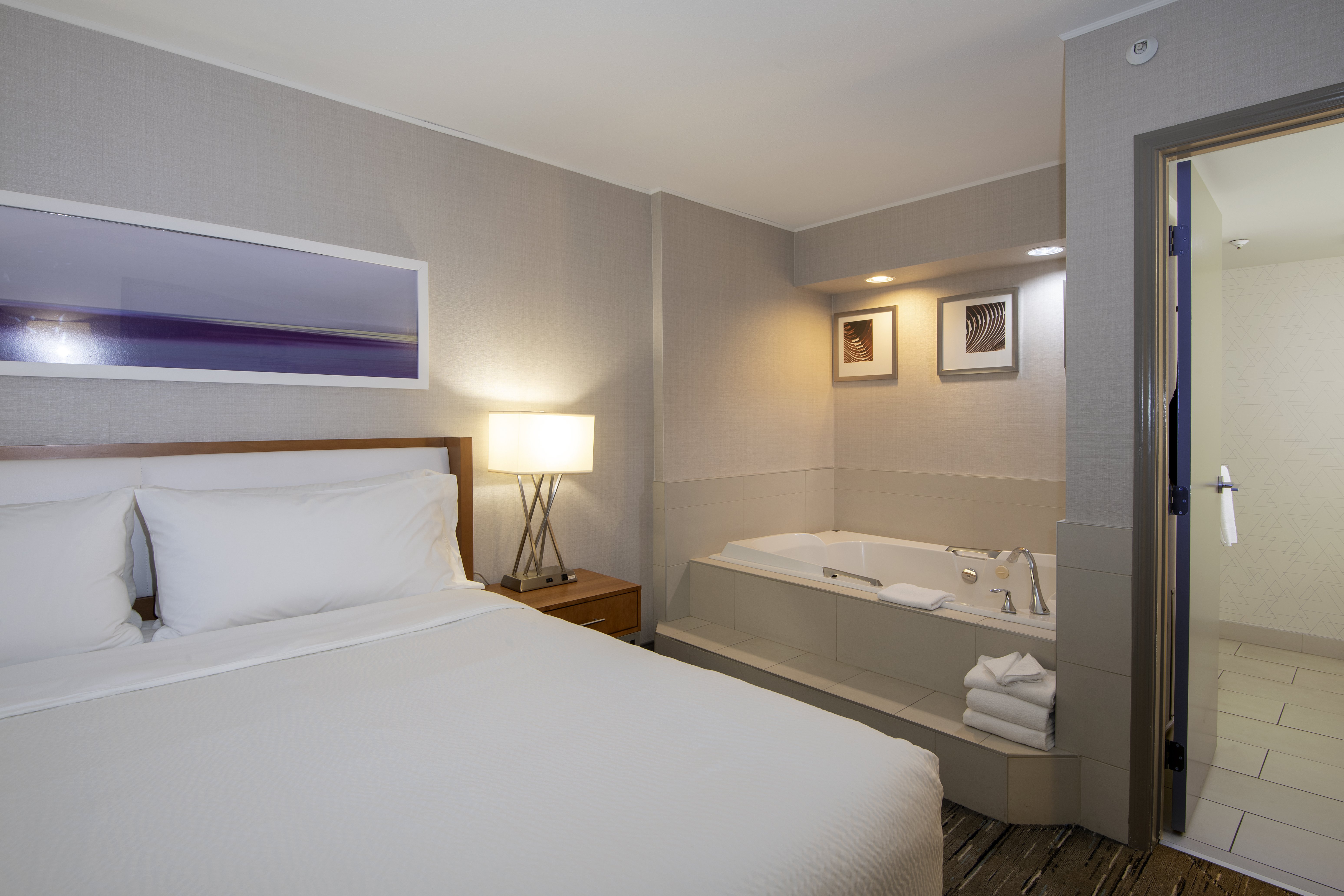 holiday inn express kamloops by ihg