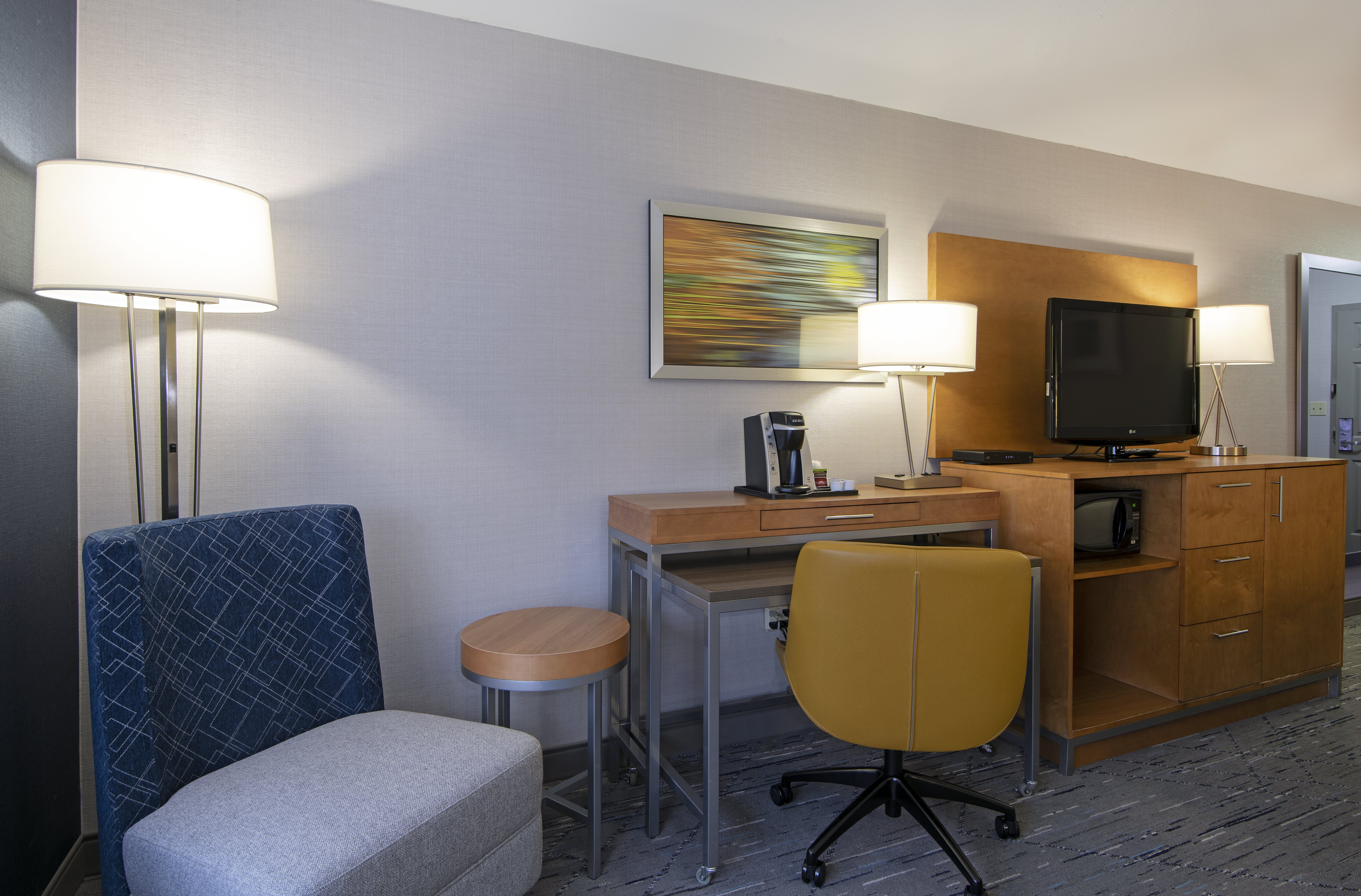 holiday inn express kamloops by ihg
