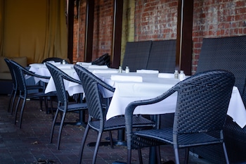 the hackett hotel