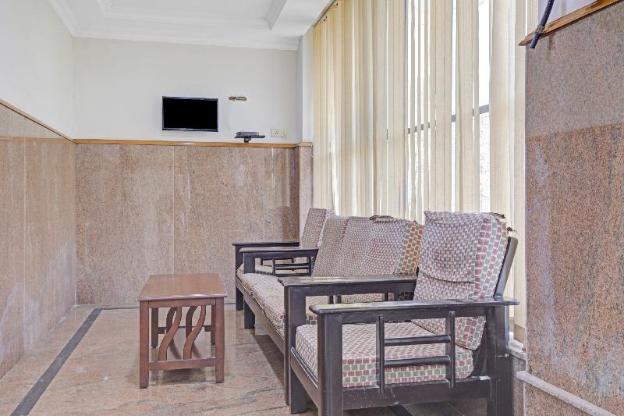 collection o 84759 mount alagar residency