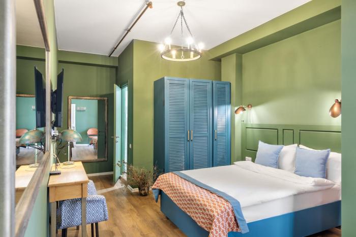 raimond palace hotel