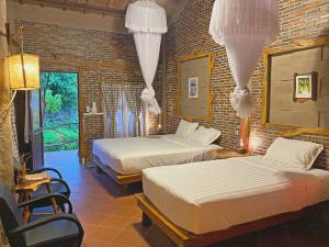 mekong silt ecolodge