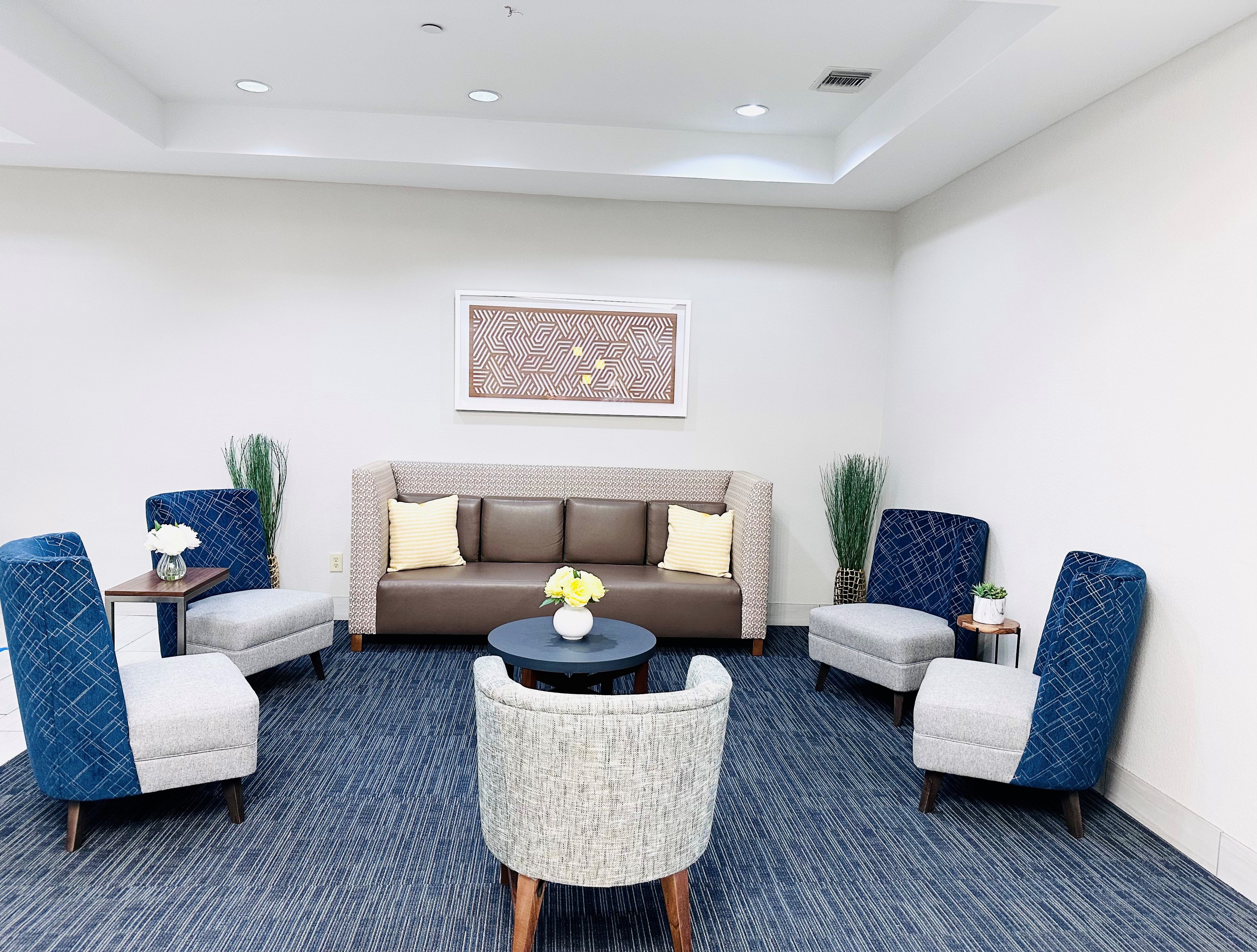 holiday inn express and suites houston east baytow