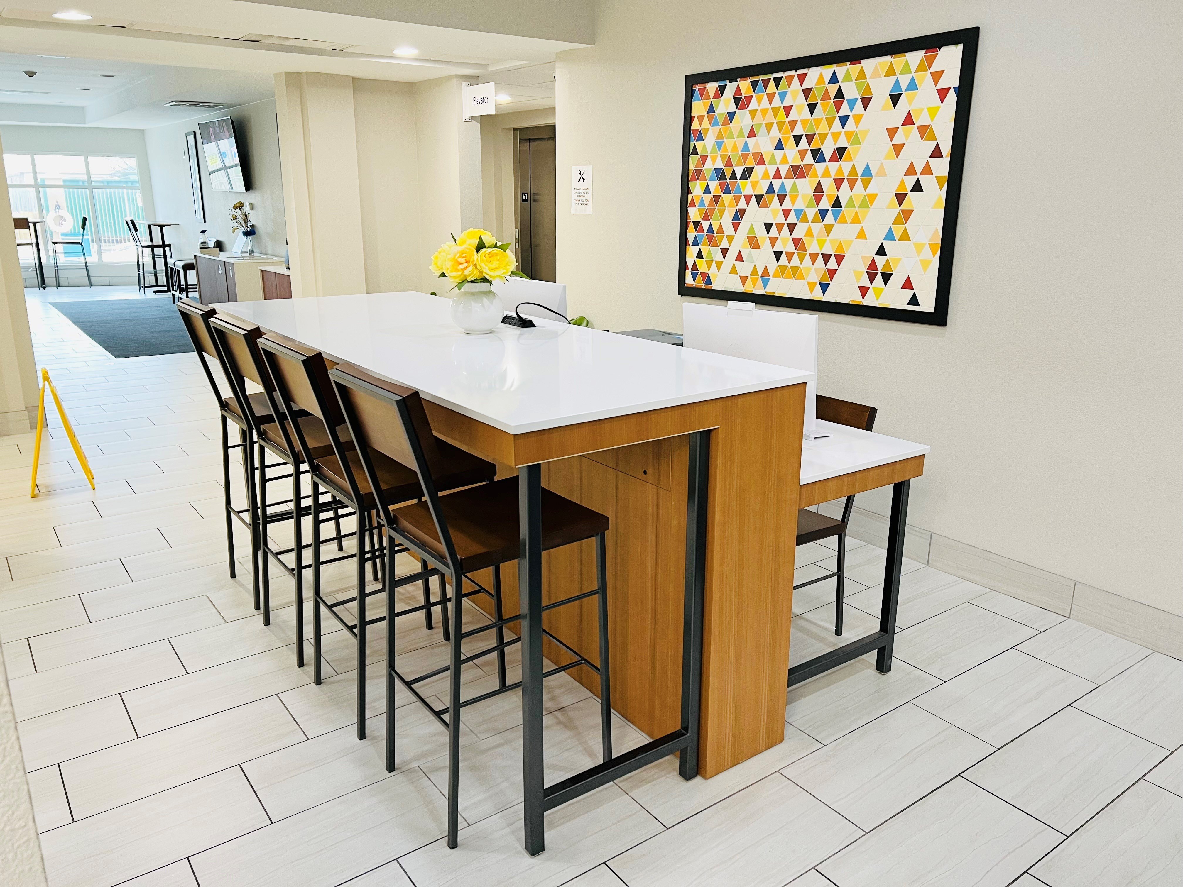 holiday inn express and suites houston east baytow