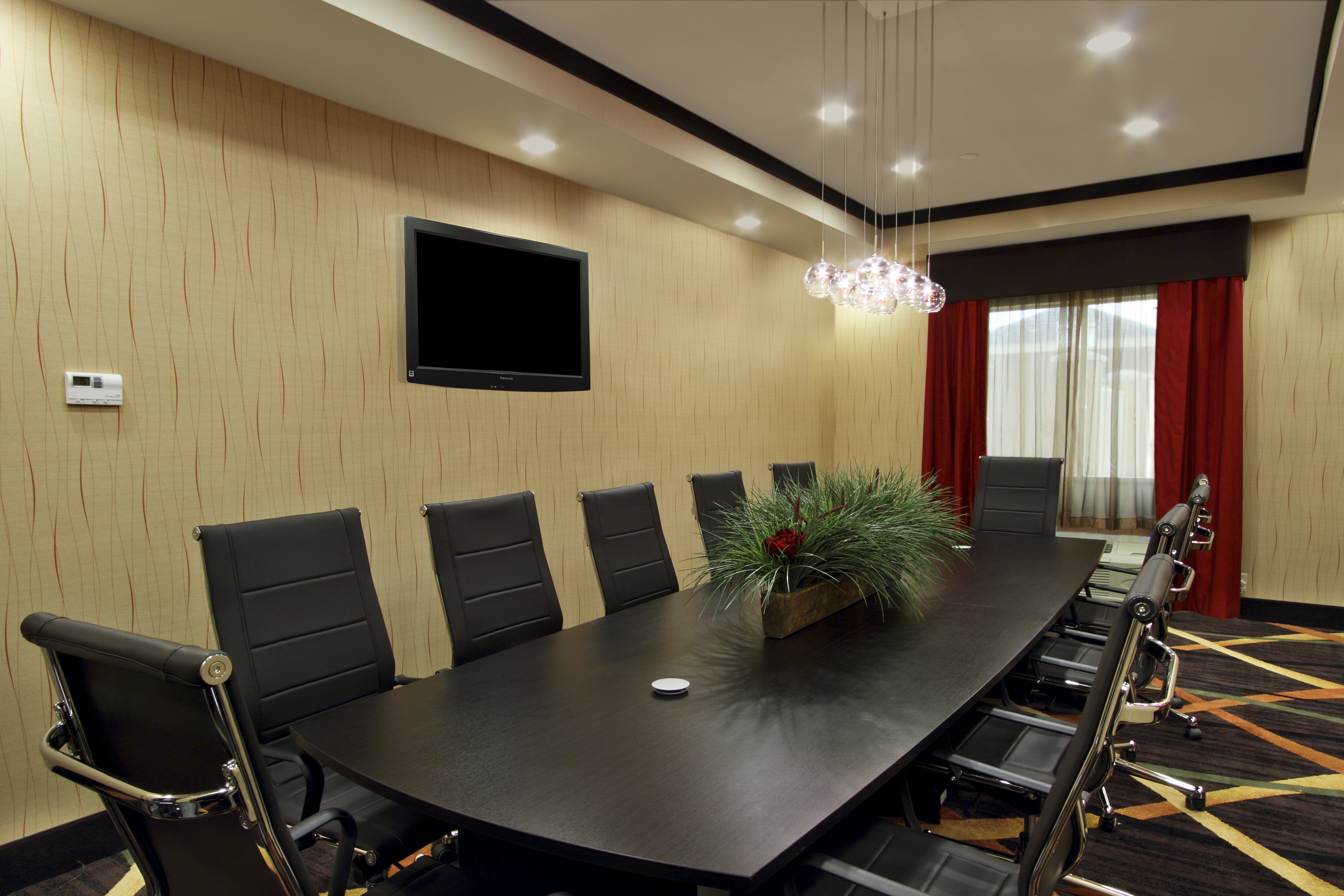 holiday inn express and suites houston east baytow