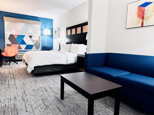 holiday inn express and suites houston east baytow