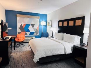 holiday inn express and suites houston east baytow
