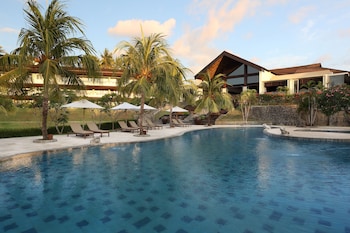 grand luley manado