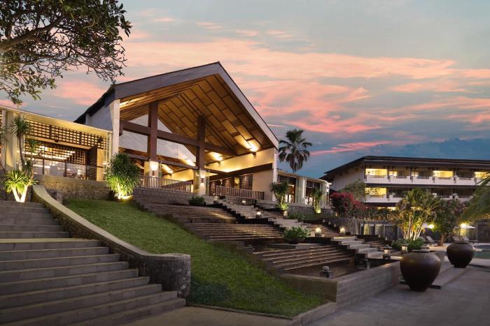 grand luley manado