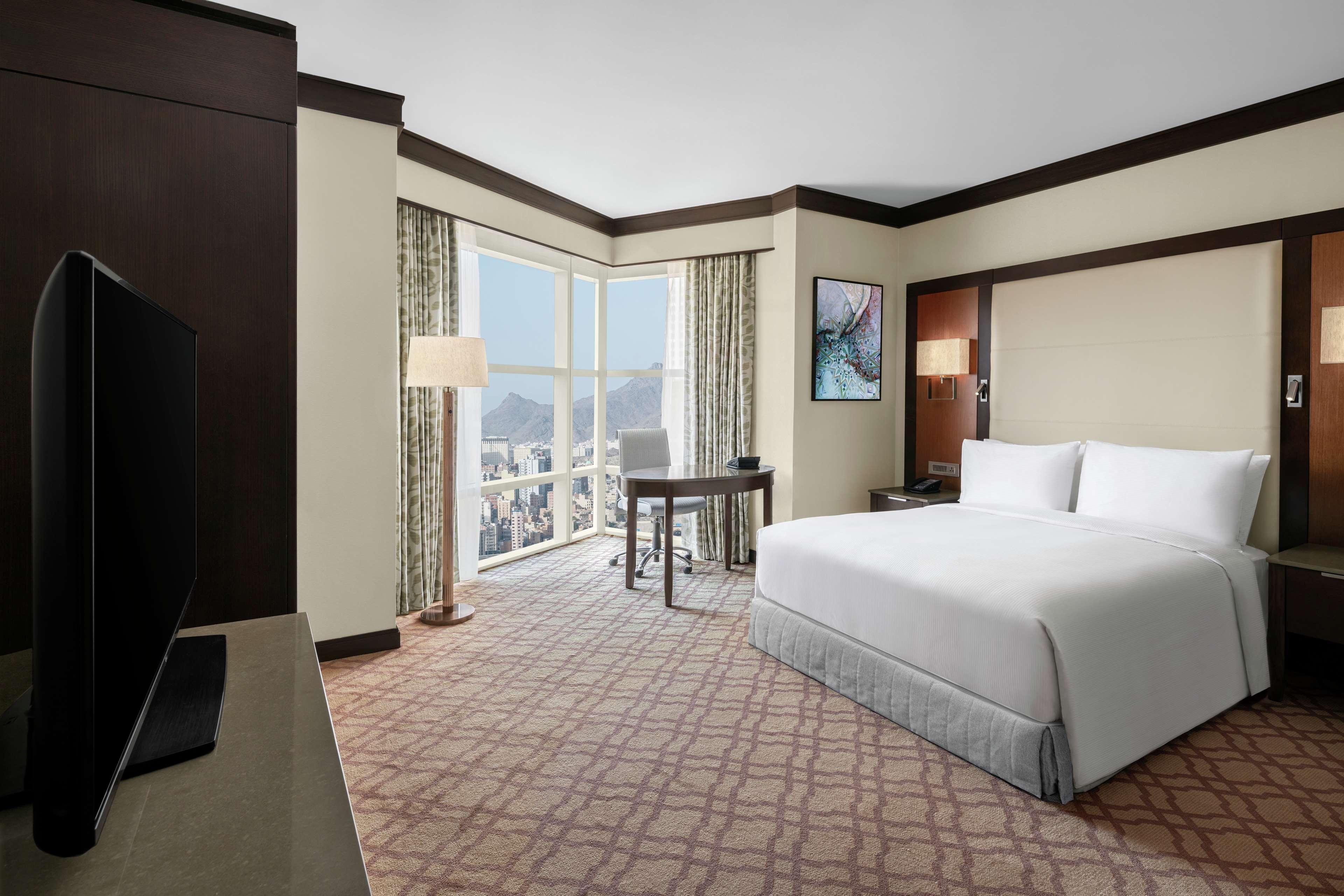 doubletree by hilton jabal omar makkah