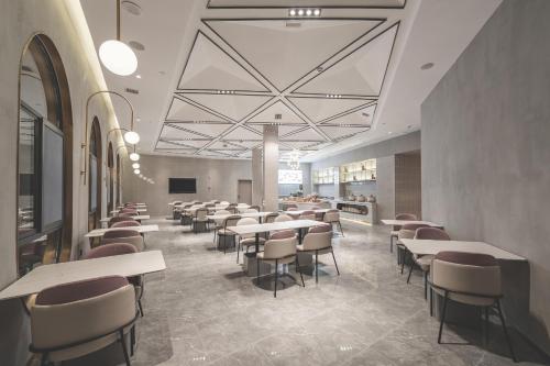 atour light hotel chengdu kuai zhai zane