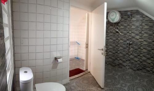 mamifokobo guesthouse redpartner