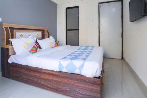 hotel o gems star residency bnb bamandongri railway station