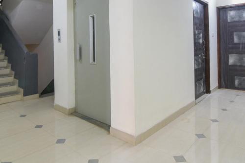 hotel o gems star residency bnb bamandongri railway station