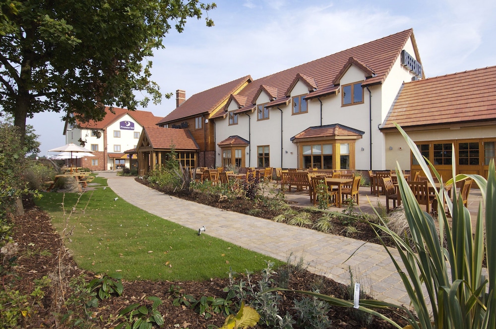 premier inn newport telford