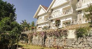 munnar ice queen resorts