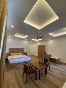 munnar ice queen resorts