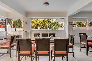 arotel rooms and suites