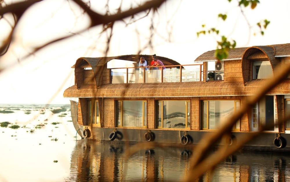 private houseboats