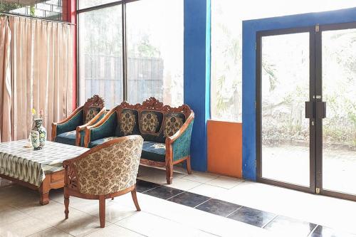 bromo 22 homestay syariah near terminal bayuangga probolinggo