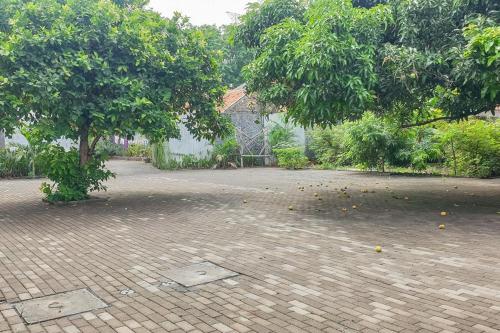 bromo 22 homestay syariah near terminal bayuangga probolinggo