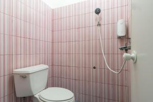 reddoorz near pondok indah water park