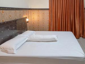 homestay singgasana redpartner