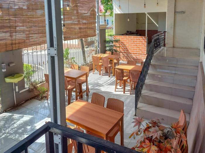 homestay singgasana redpartner